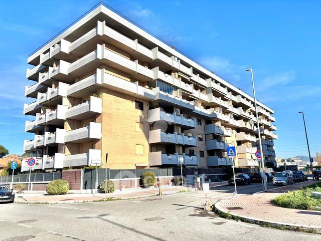 Appartamento in residenziale in Via Rosalba Carriera