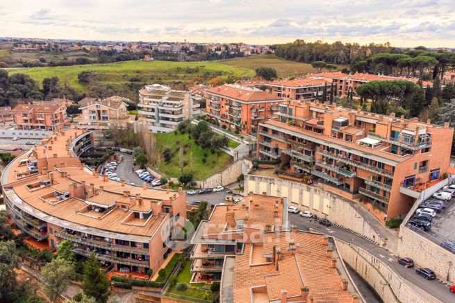 Appartamento in residenziale in Via Enrico Mancini