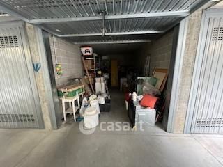 Box/posto auto in residenziale in 