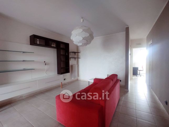 Appartamento in residenziale in Via Grazia De Ledda 97