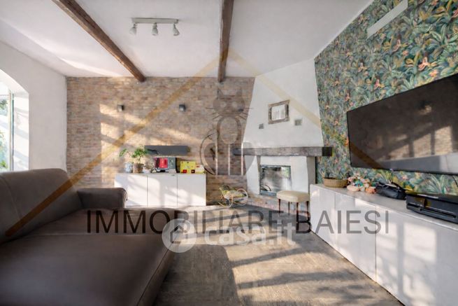 Villa in residenziale in Strada DELL'EREMO 26