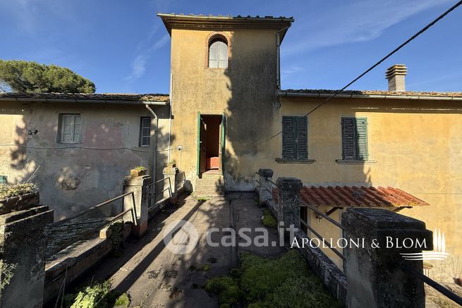 Rustico/casale in residenziale in Piazza Del Popolo