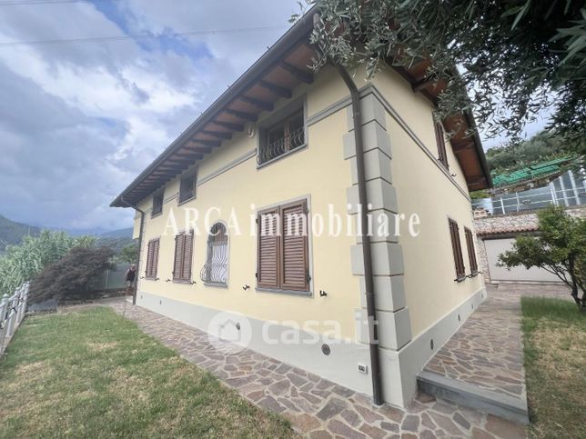 Villa in residenziale in