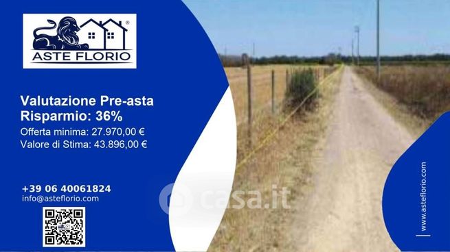 Terreno agricolo in commerciale in Contrada Santa Teresa