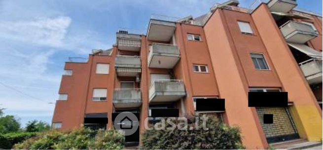 Appartamento in residenziale in Via Nosate 6