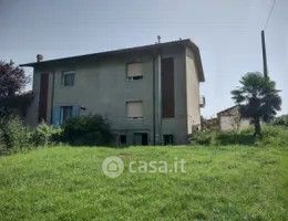 Appartamento in residenziale in Via Acquarola 419