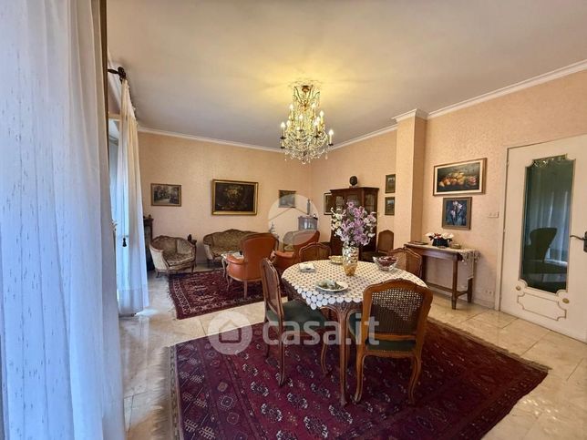 Appartamento in residenziale in Via Nicola Fabrizi 119