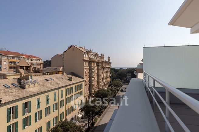 Attico/mansarda in residenziale in Piazza Sandro Pertini