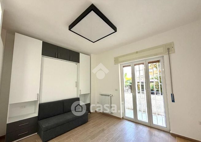 Appartamento in residenziale in Viale Colli Aminei 16