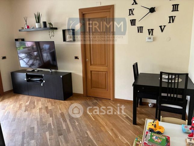 Appartamento in residenziale in Via Monte Grimano