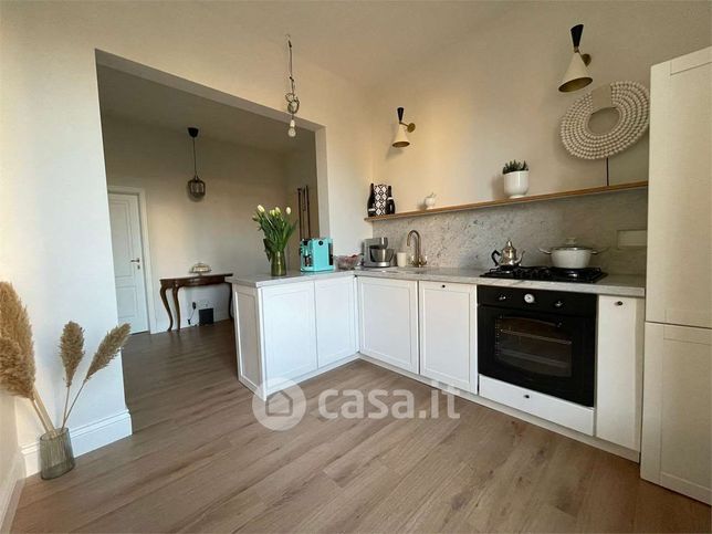 Appartamento in residenziale in Via Cairoli 8