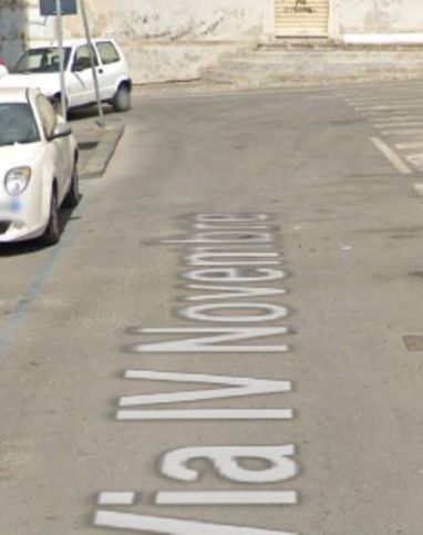 Box/posto auto in residenziale in Via IV Novembre