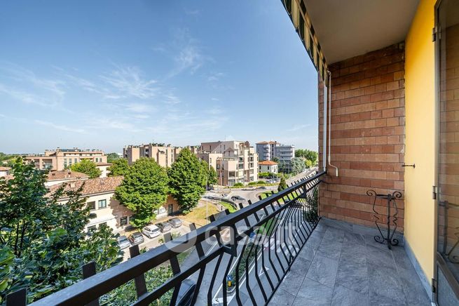 Appartamento in residenziale in Largo Cairoli 2