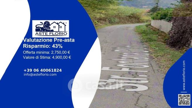 Box/posto auto in residenziale in Strada Fontana D'Orto