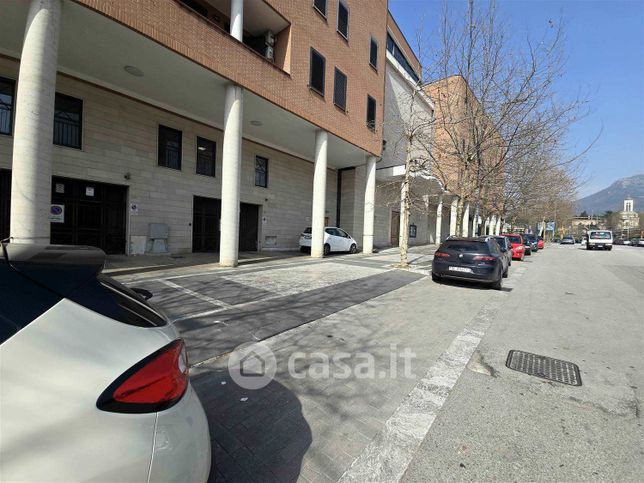 Box/posto auto in residenziale in Via Lungoirno