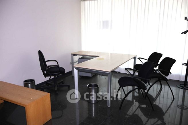 Ufficio in commerciale in Piazzale Torino