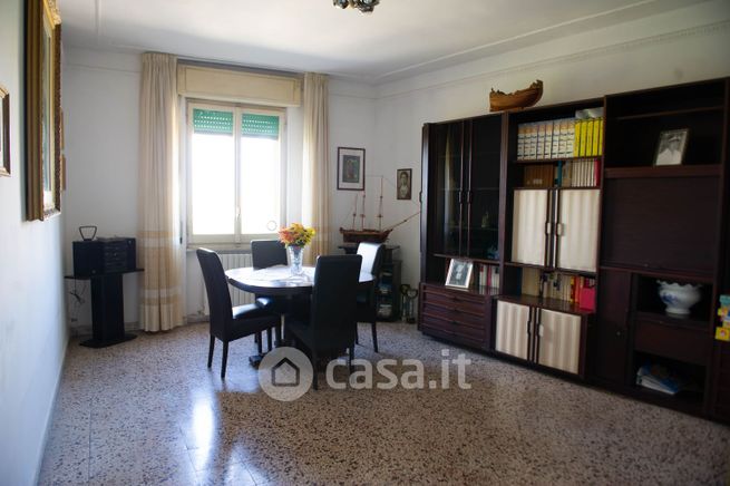Appartamento in residenziale in Via Mauro Angelina 14