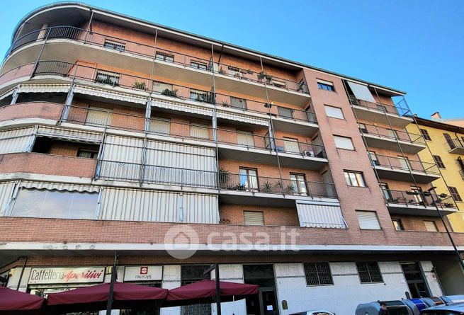 Appartamento in residenziale in Via Leopoldo Usseglio 3