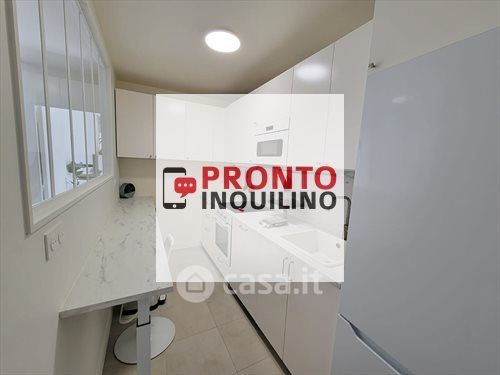 Appartamento in residenziale in Via Pelagio Palagi