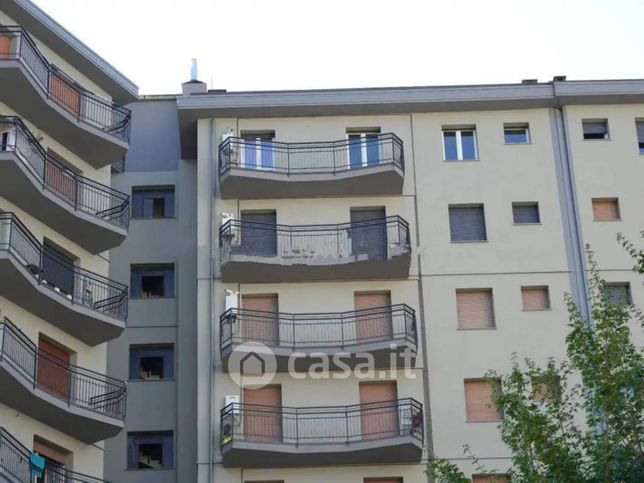 Appartamento in residenziale in Via Provinciale per Lecco