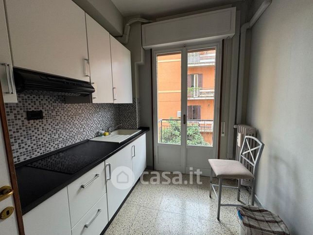 Appartamento in residenziale in Via Fossolo