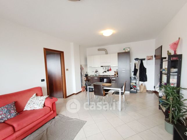 Appartamento in residenziale in Via Divisione Acqui