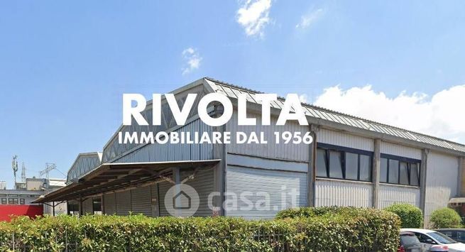 Capannone in commerciale in Via delle Idrovore della Magliana