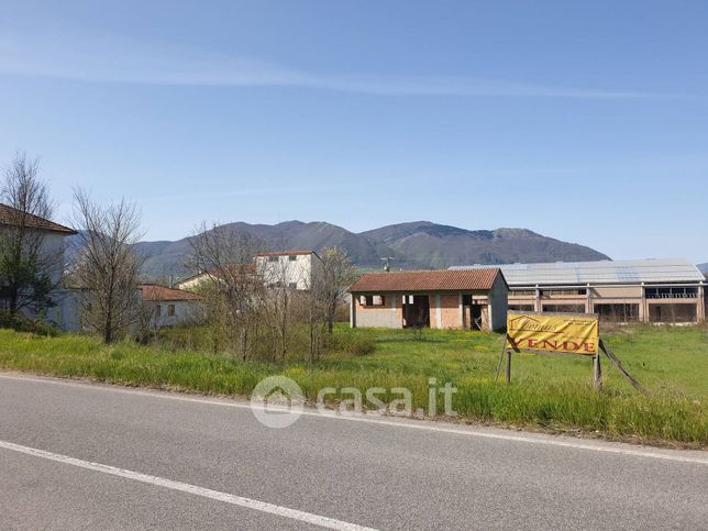 Terreno agricolo in commerciale in 