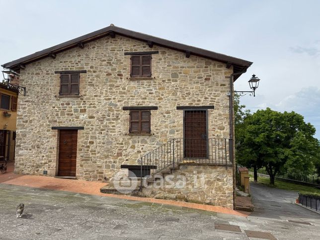 Casa indipendente in residenziale in Grello