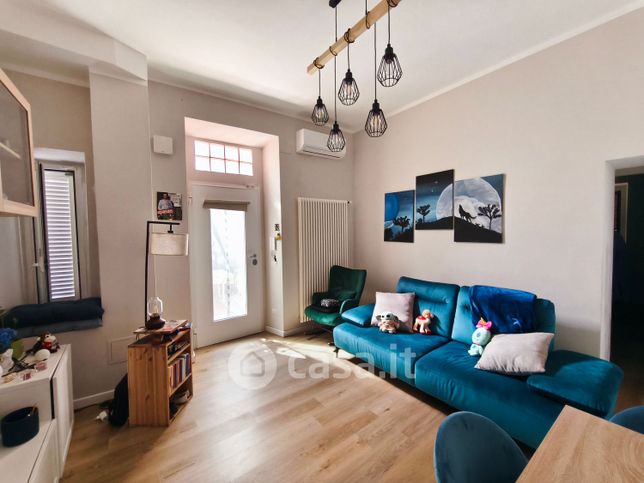 Appartamento in residenziale in Via Matilde Serao