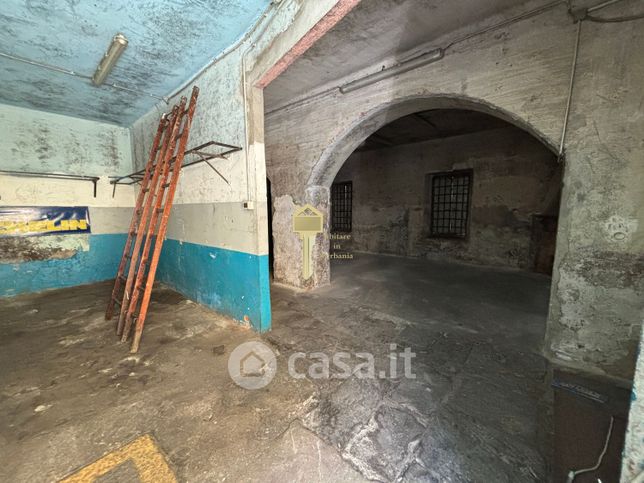 Box/posto auto in residenziale in Via Alfonso Lamarmora