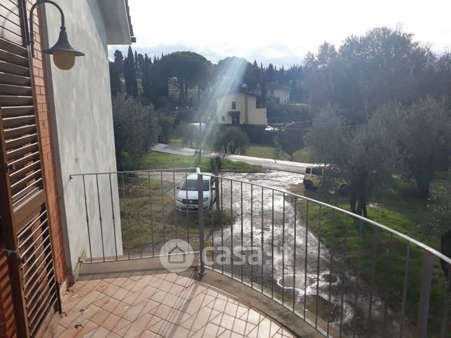 Rustico/casale in residenziale in 