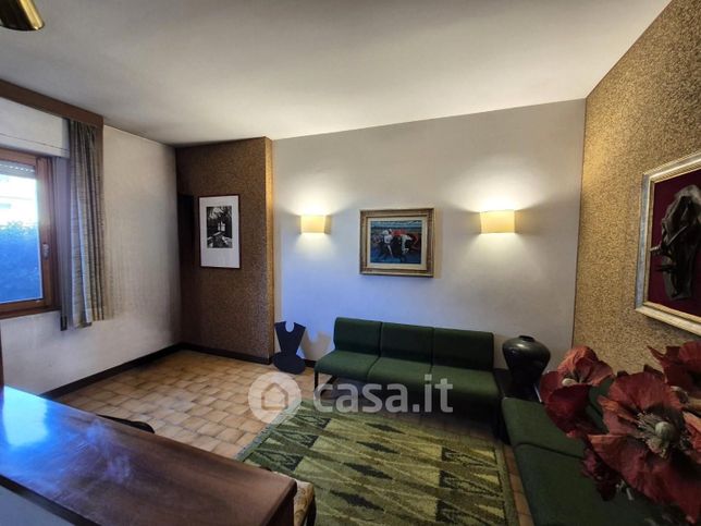 Appartamento in residenziale in Via del Bosco