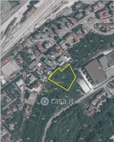 Terreno agricolo in commerciale in Viale dei Dendrofori