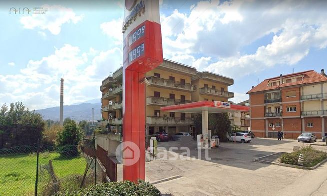 Box/posto auto in residenziale in Via delle Zeppelle 99
