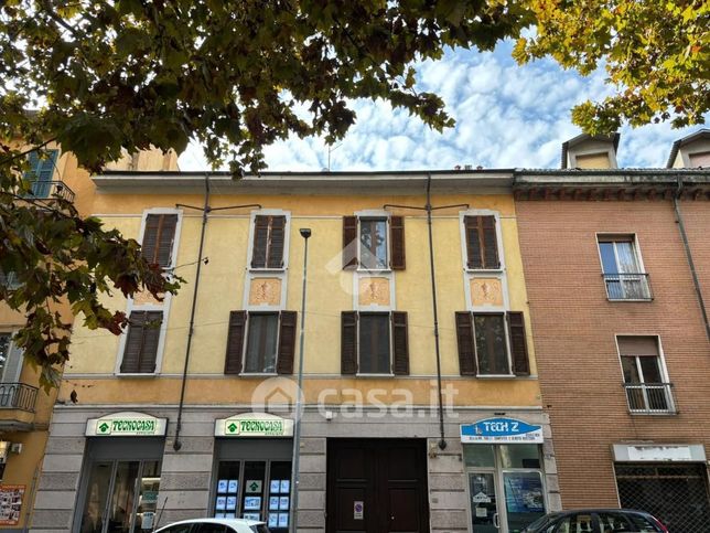 Box/posto auto in residenziale in Via XXIII Marzo 1849 100