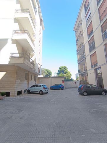Box/posto auto in residenziale in Via Don Bosco 1