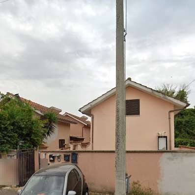 Villetta a schiera in residenziale in Via della Vite