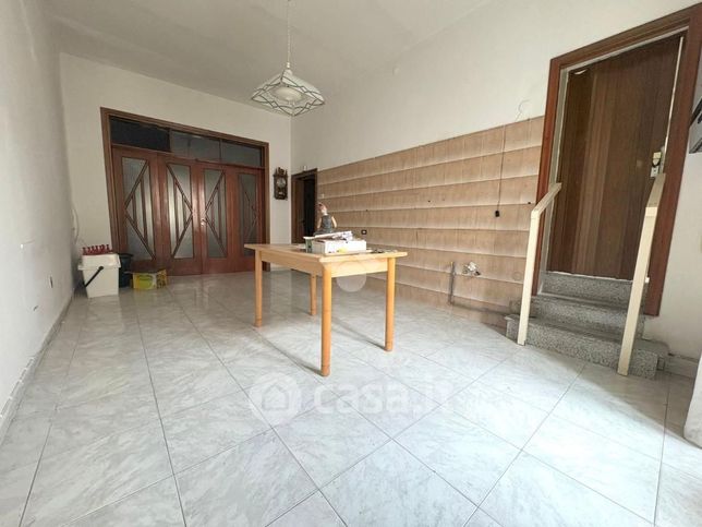 Casa indipendente in residenziale in Via Daunia 51