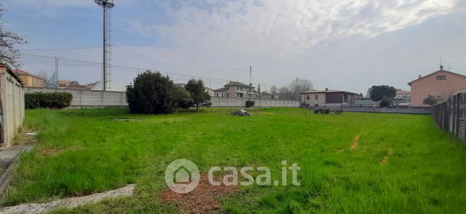 Terreno edificabile in residenziale in Via Don Pifferi