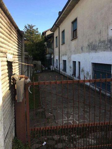 Appartamento in residenziale in Via San Francesco D'Assisi 24