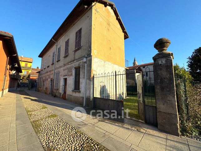 Villa in residenziale in Via Donato Bramante 5