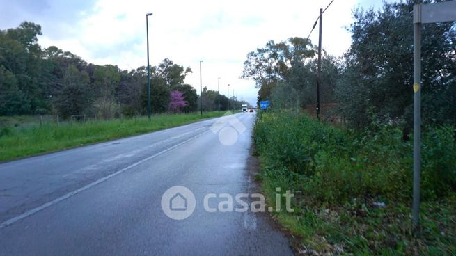 Terreno agricolo in commerciale in Via Giovanni MAGRO