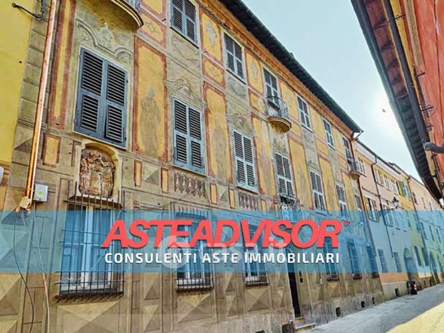 Appartamento in residenziale in Via G. C. Abba 27