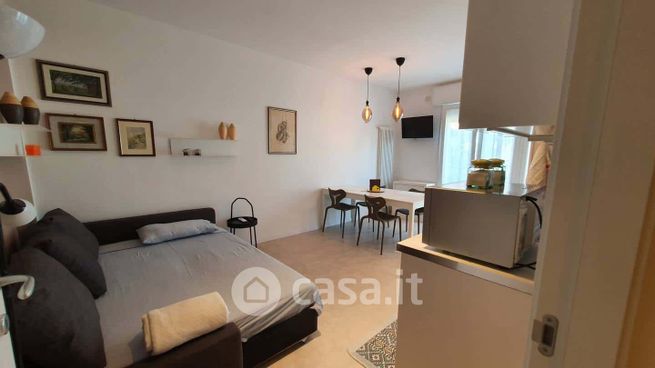 Appartamento in residenziale in Via M. Ferrazzi 9