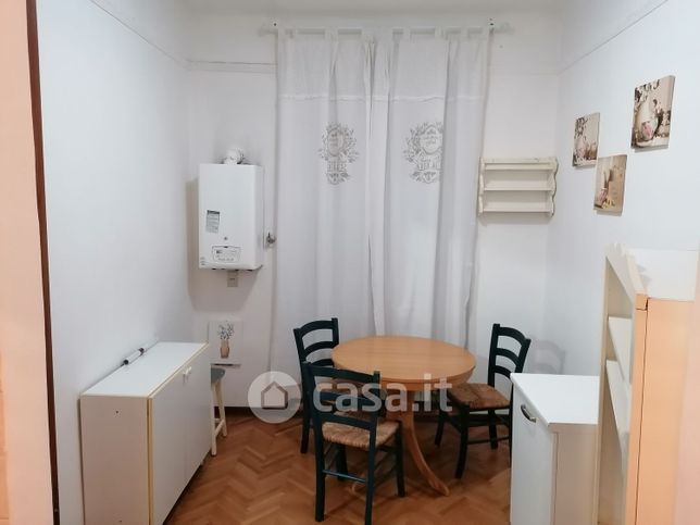 Appartamento in residenziale in Via dei Leo 14