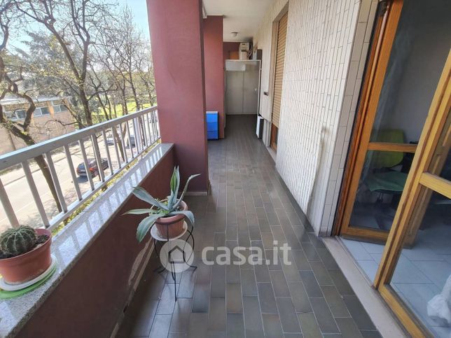 Appartamento in residenziale in Via Umberto Giordano 61