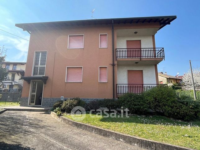 Casa indipendente in residenziale in Via Michelangelo Buonarroti 2