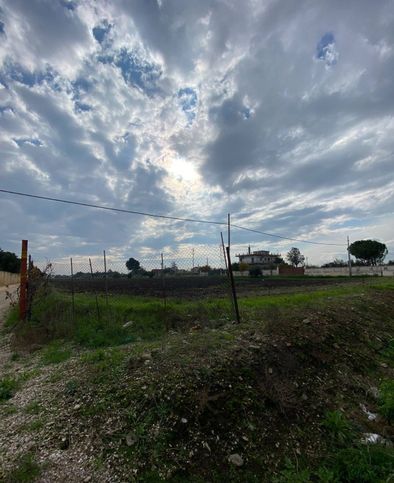 Terreno agricolo in commerciale in Via Genoveffa de Troia