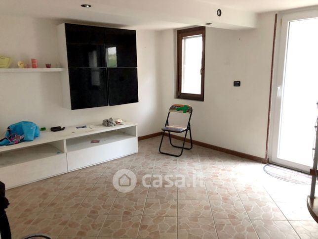 Appartamento in residenziale in Via Francesco Cusani 9